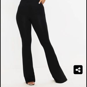 Petite Flare Leggings